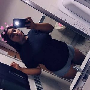 Meet your Posher, Jazmin